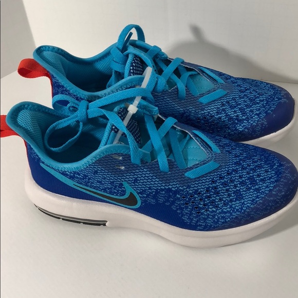 Nike Other - Boys Nike Max Air Sequent 4 Sneakers